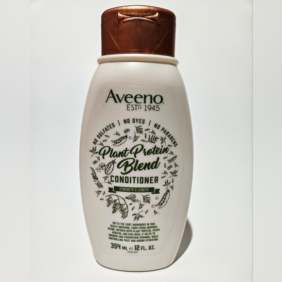 Aveeno Other - Aveeno Plant Protein Conditioner